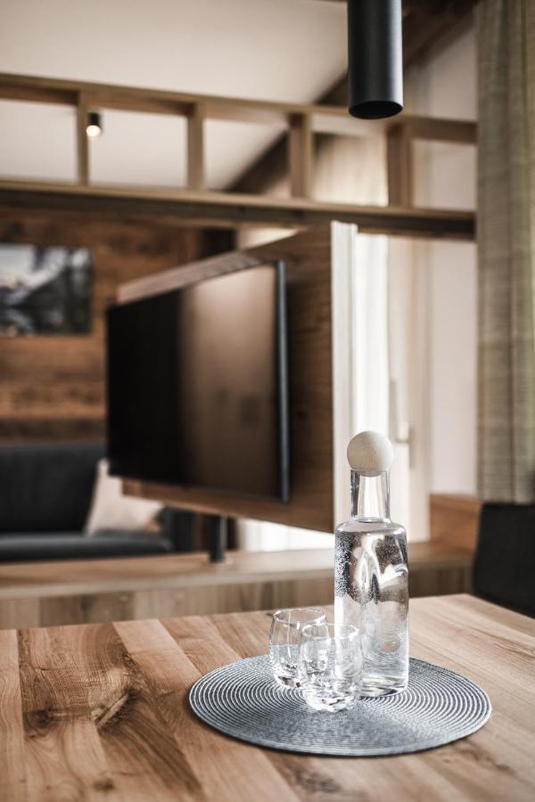 Biohof Untergroeber Apartman Braies  Kültér fotó
